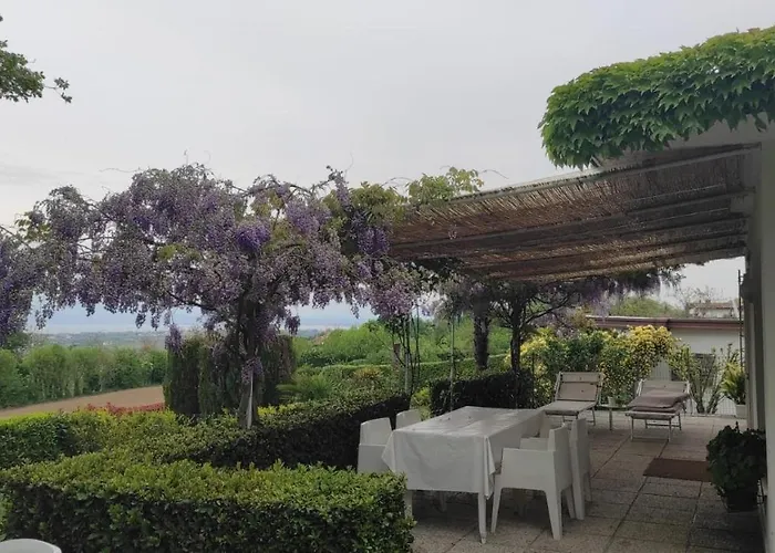 Casa Rosanna بيت للعطل