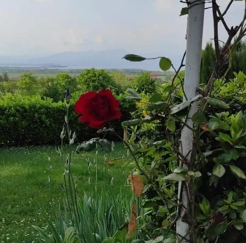 Casa Rosanna بيت للعطل